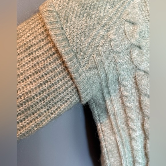 Madewell Green Knit Sweater with Cable Knit Detail Women's Sz S **PTP 24" - Picture 4 of 7